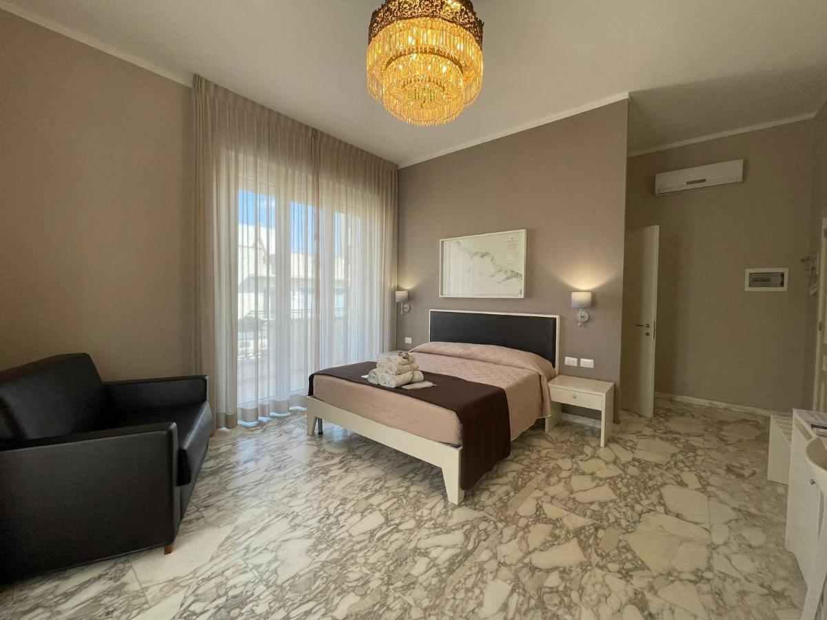 Faro Bianco Gallipoli - Suites & Apartments Exterior photo