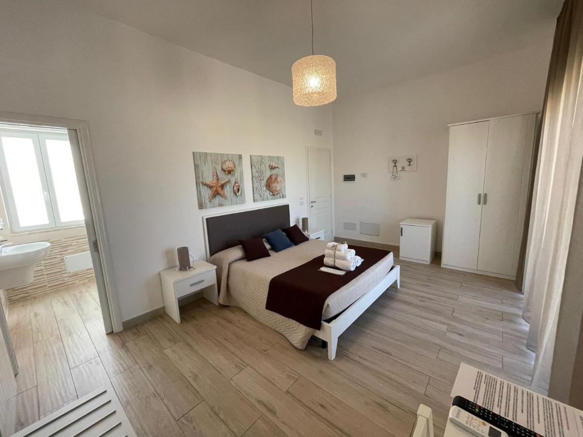 Faro Bianco Gallipoli - Suites & Apartments Exterior photo